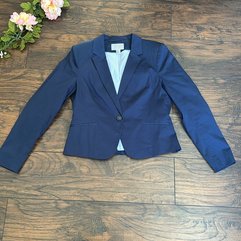 Blue single breasted one button blazer